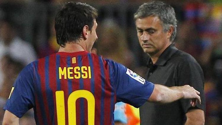 Mourinhonun suya düşen Messi planı