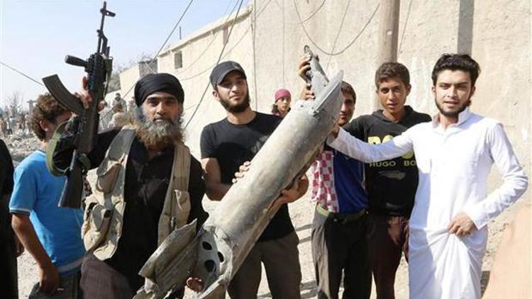 IŞİD, Rakkada savaş uçağı düşürdü