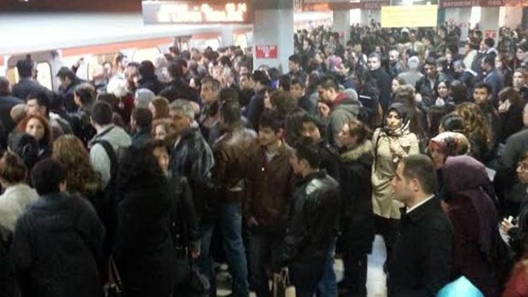 Çetin: Ankara metrosu eziyete dönüştü