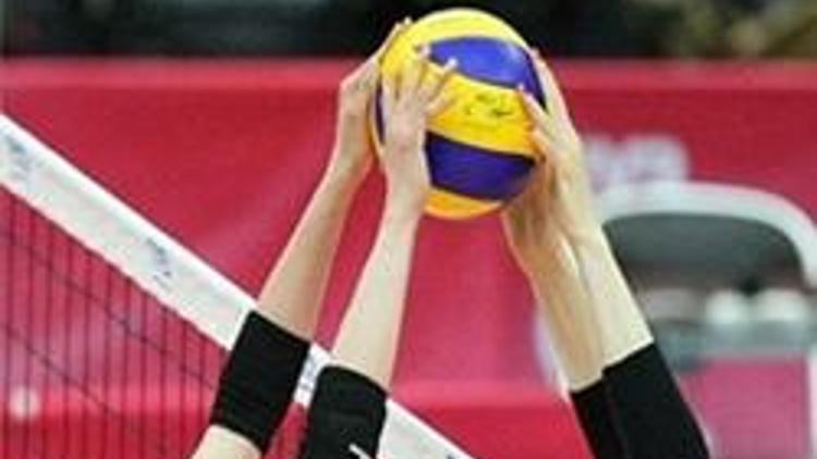 Play-offta Vakıfbank yarı finale yükseldi