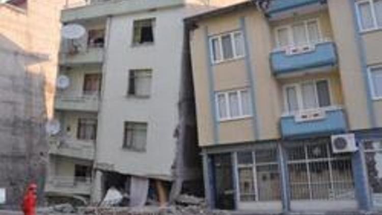 Kütahyada deprem: 2 ölü