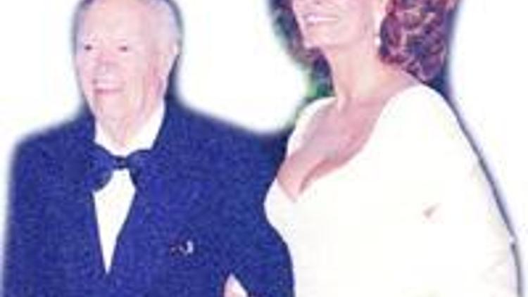 Loren’in eşi, Dr. Jivago’nun yapımcısı Carlo Ponti öldü