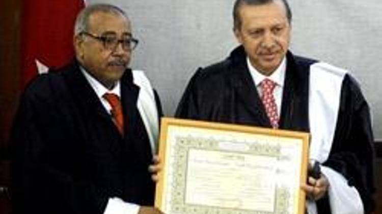 Başbakan Erdoğana Cezayir Üniversitesinden fahri doktora