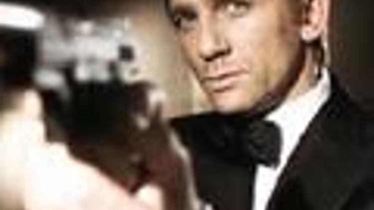 James Bondun setinde yine kaza