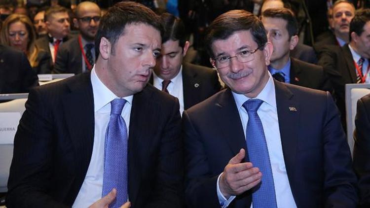 Başabakan Davutoğlu Türk-İtalyan İş Forumu’nda konuştu