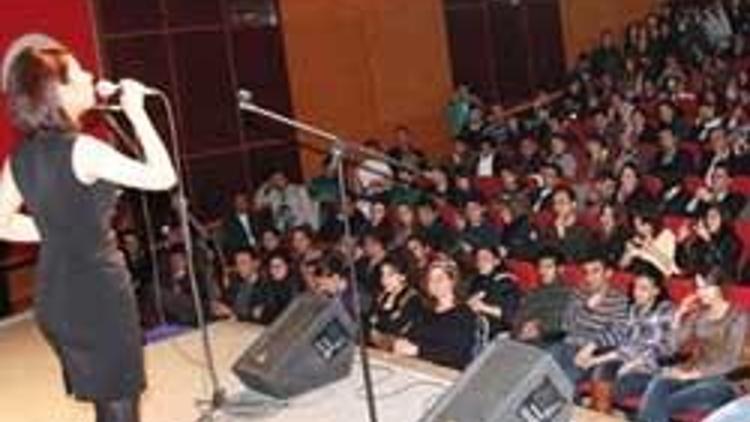 Yüksekova’da eylem değil, konser var