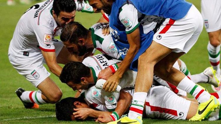 Asya Kupasında İran ve BAE çeyrek finalde