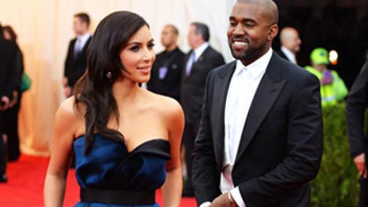 Kim Kardashian Floransada evleniyor