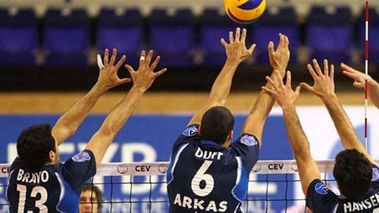 Arkas Spor, maç fazlasıyla 3. sırada