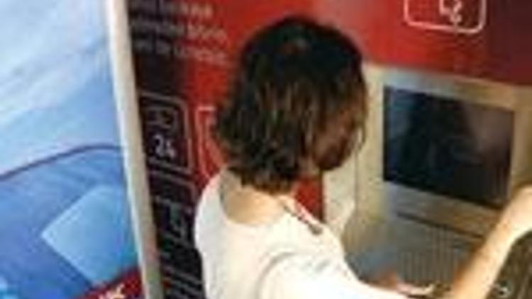 Akbanktan self-servis “Kredi Makinesi”