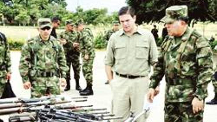 Kolombiya’da barış süreci tehlikeye girdi