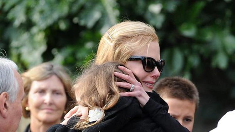 Nicole Kidman gözyaşlarıyla...