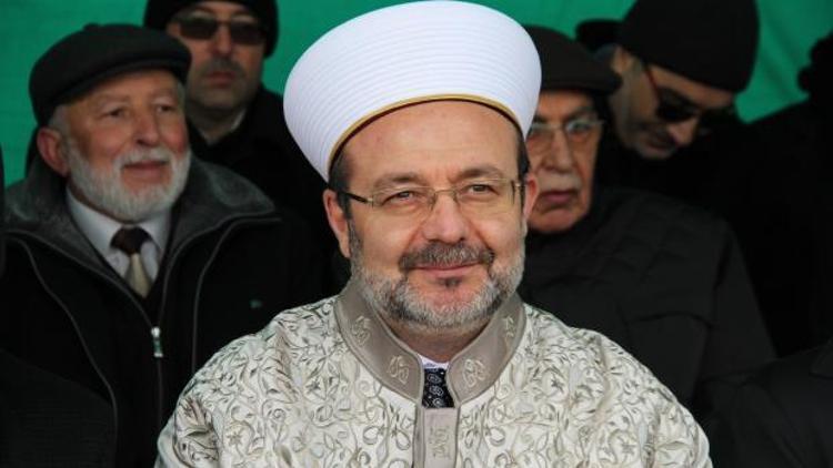 Diyanet İşleri Başkanı Mehmet Görmez: Herhangi bir siyaset adamına cevap veremem