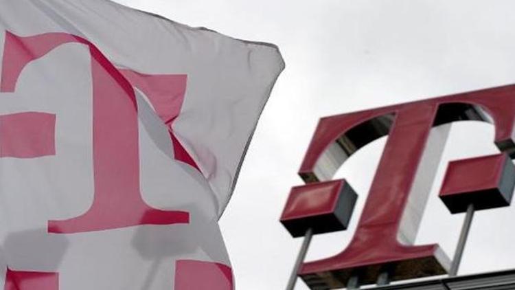 Deutsche Telekom, 4 bin 900 personeli işten çıkaracak