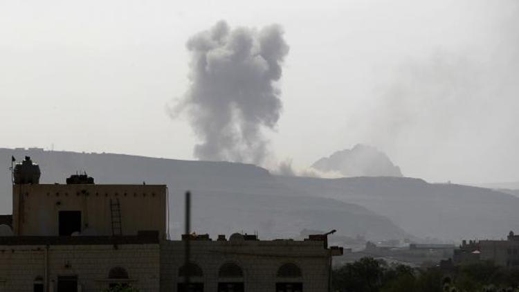 Suudi öncülüğündeki koalisyondan Yemene kritik saldırı
