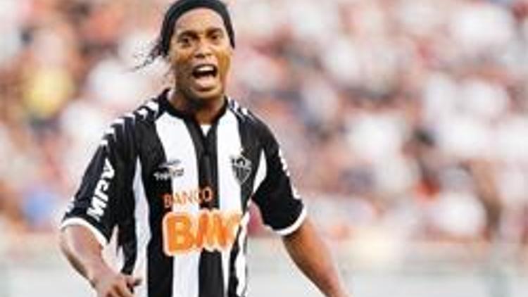Ronaldinho’dan ManU itirafı