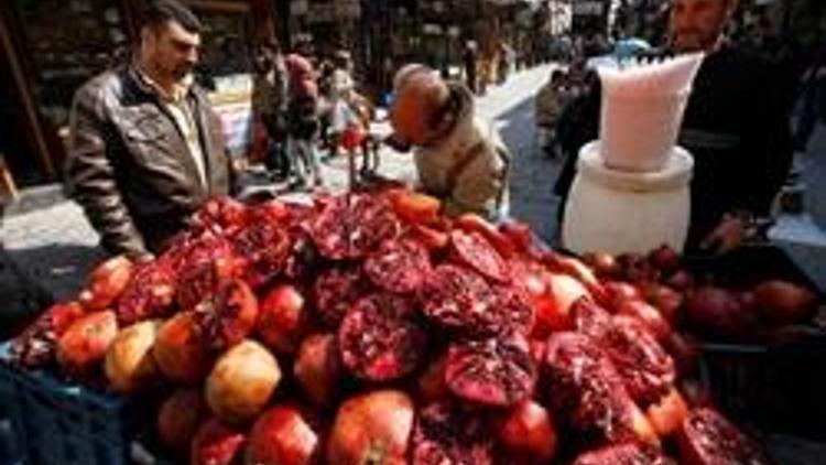 Şamda gece hayatı tam gaz devam ediyor