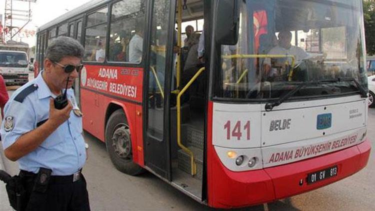 Belediye otobüsünde canlı bomba alarmı