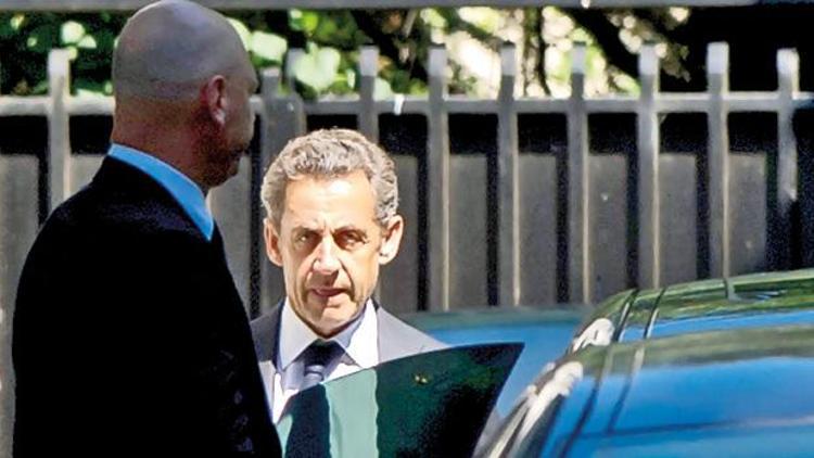 Sarkozy ‘ağır yolsuzluktan’ soruşturulacak