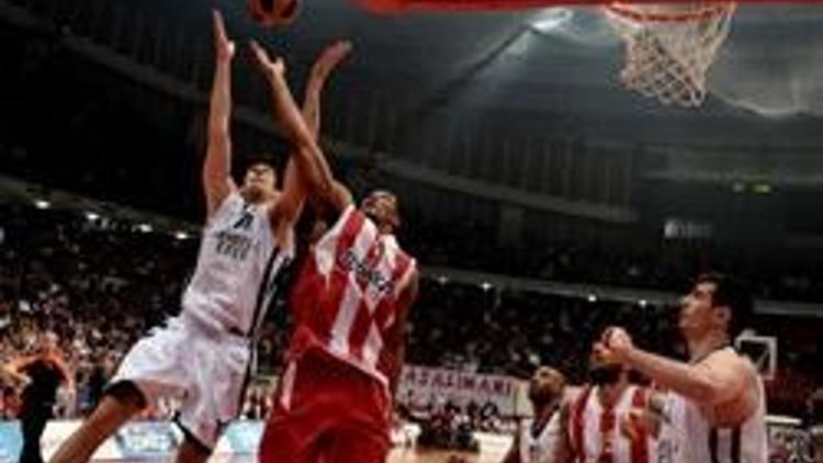 Anadolu Efes ile Olympiakos 23üncü randevuda