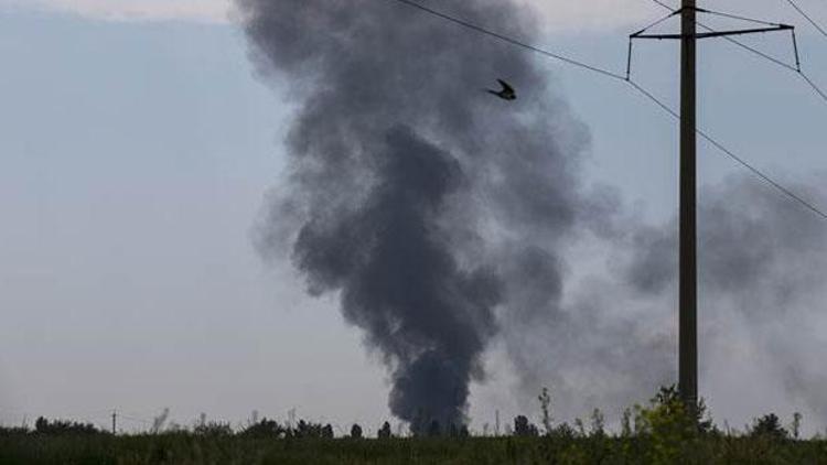 Ukraynada helikopter düşürüldü: 14 asker öldü