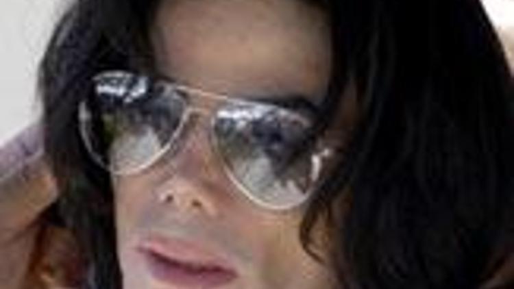 Michael Jacksonun ölümcül ilaç kokteyli