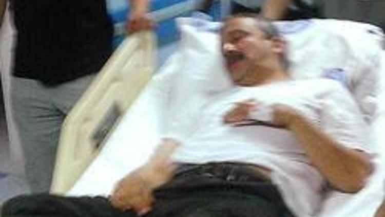 BDPli Sırrı Süreyya Önder hastaneye kaldırıldı