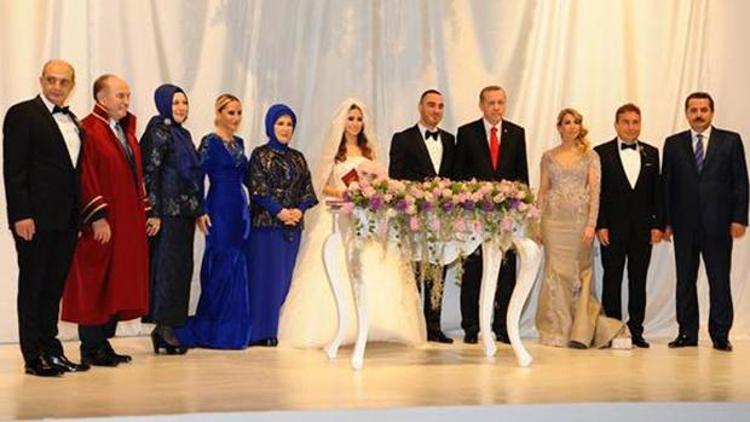 Erdoğan Mustafa Kefelinin oğlu Onur Kefelinin düğününe katıldı