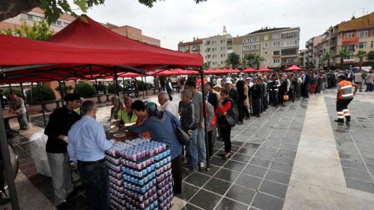 Çanakkale’de CHP’li Başkan’dan şükür pilavı