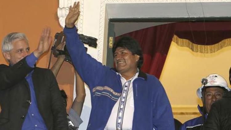 Evo Morales, Bolivya tarihine geçti