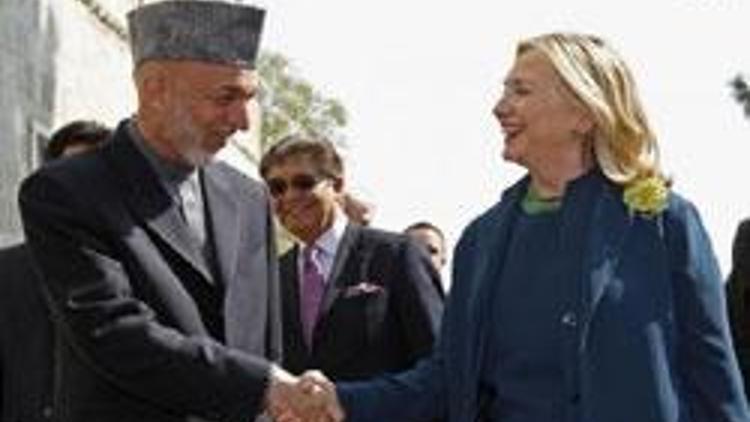 Clinton Afganistanda