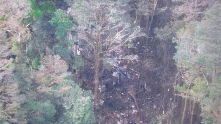Endonezyada düşen uçağın enkazına ulaşıldı