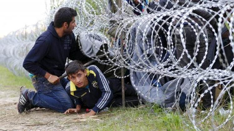 Macaristanda mülteciler kamptan firar etti