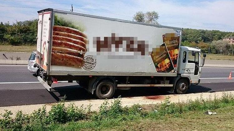 Avusturyada 50 mülteci kamyonda ölü bulundu