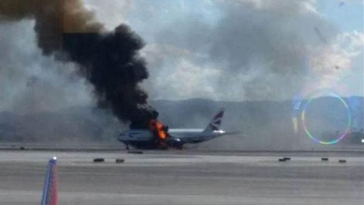 British Airways uçağının motoru pistte alev aldı