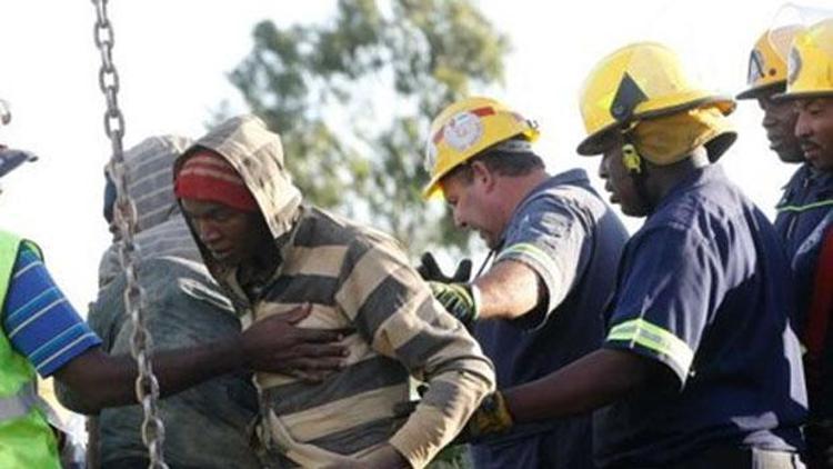 Güney Afrikada maden faciası: 12 ölü