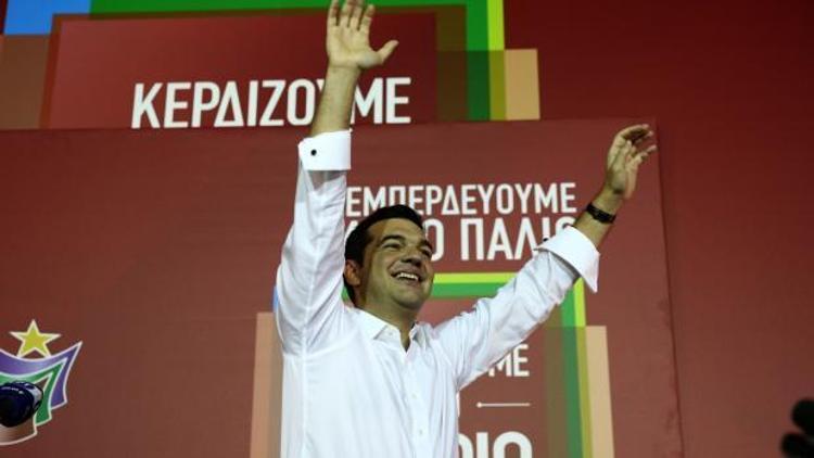 Yunanistandaki seçimlerin galibi yine Çipras