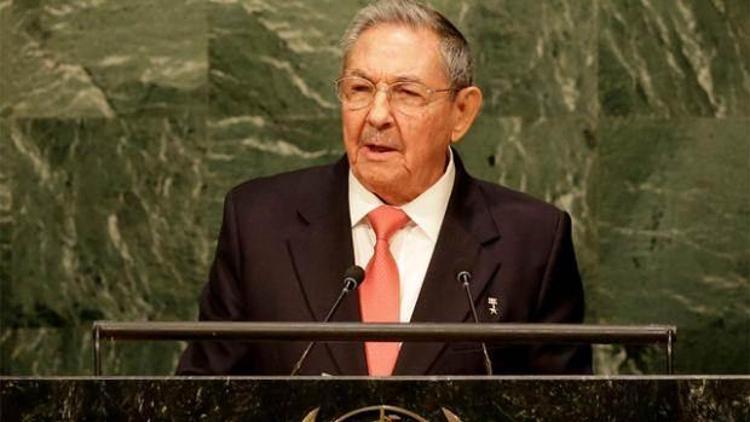 Castro: Ambargoyu artık kaldırın