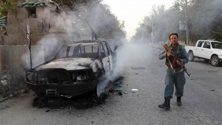 Talibana büyük darbe Kunduzda önemli bölgeler Afganistanın kontrolünde