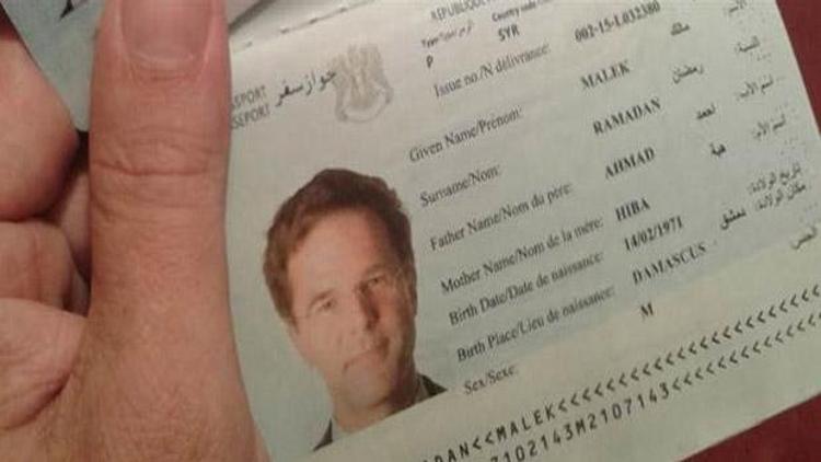 Skandal olay Başbakanın fotoğrafıyla sahte pasaport...