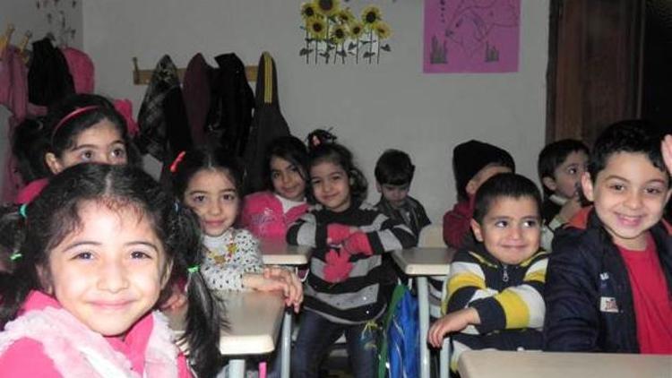 Suriyeli çocuklar için de ders zili çalacak