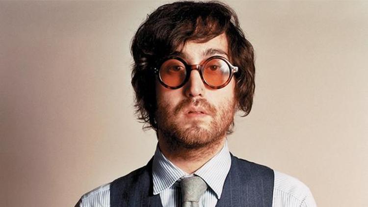 John Lennonın oğlu 40ına geldi