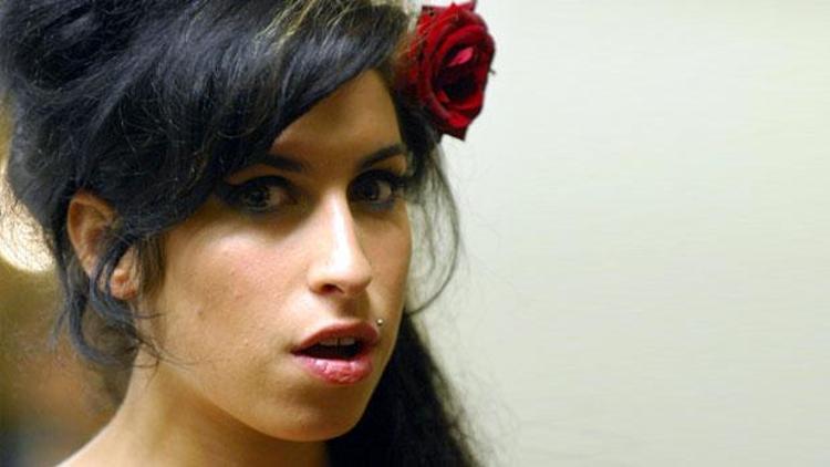 Amy Winehouseun rekor kıran belgeseli Amy 16 Ekimde sinemalarda