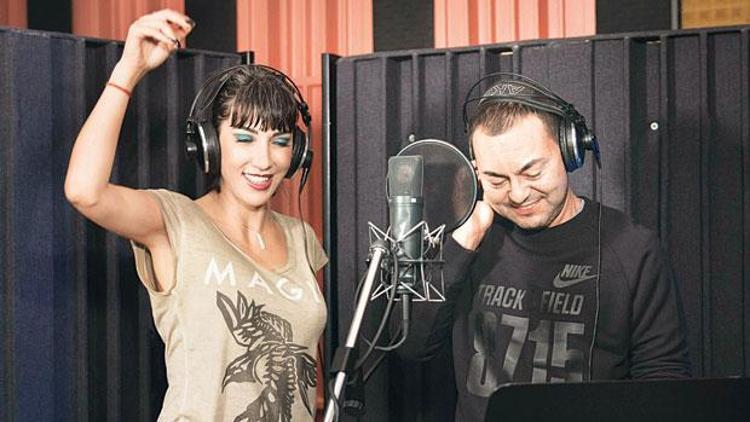 Serdar Ortaç ve Hande Yener yeni şarkıları için stüdyoda