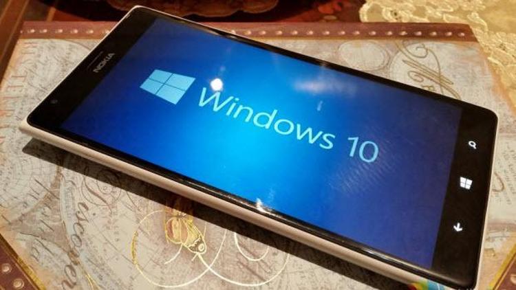 Windows 10 Mobile Aralıkta geliyor