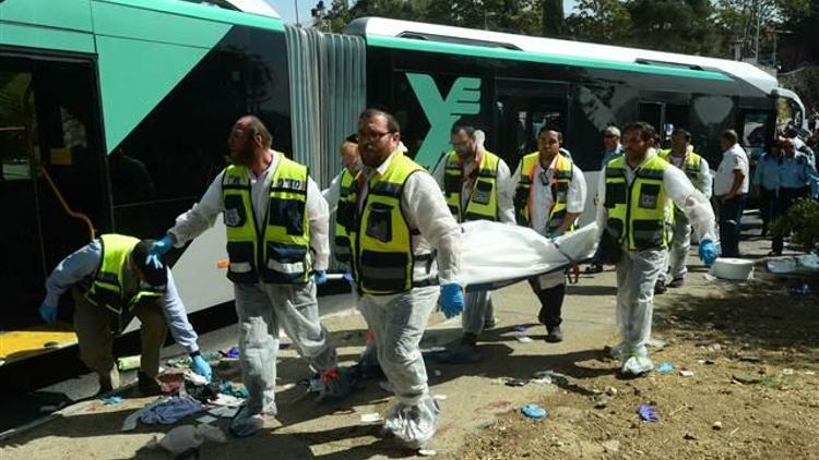 Kudüste iki saldırı: 3 ölü, 22 yaralı