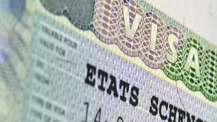 Fransa, Türk vatandaşlarına 48 saatte vize verecek