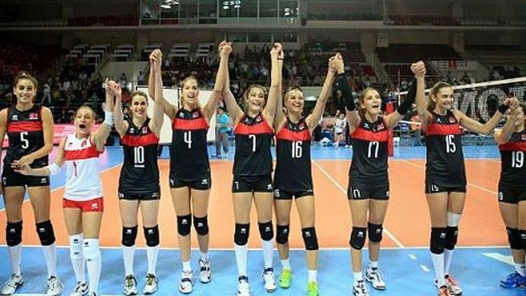 Voleybol 23 Yaş Altı Kadınlar Dünya Şampiyonasında Türkiye finalde