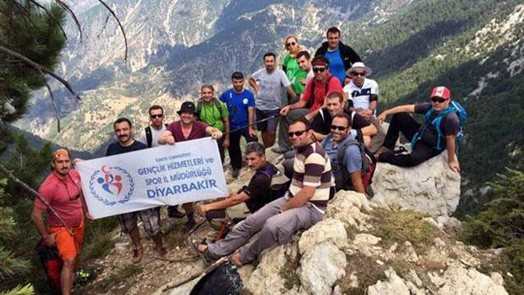 Diyarbakır ve Kahramanmaraşlı dağcıların, zafer yürüyüşü