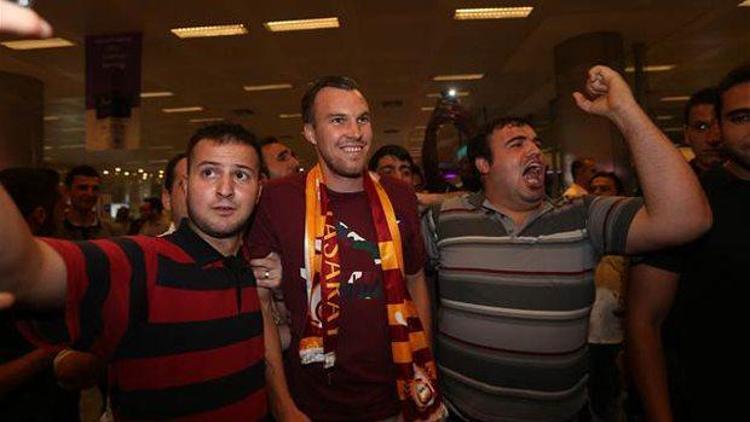 Galatasaraya son dakika şoku Grosskreutzun transferinde şok pürüz